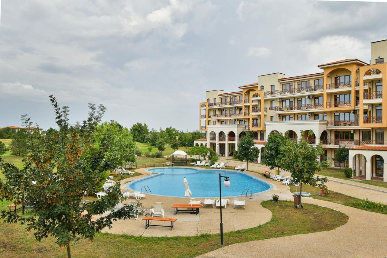 Lighthouse Golf Apart Complex&Villas Balchik Ngoại thất bức ảnh