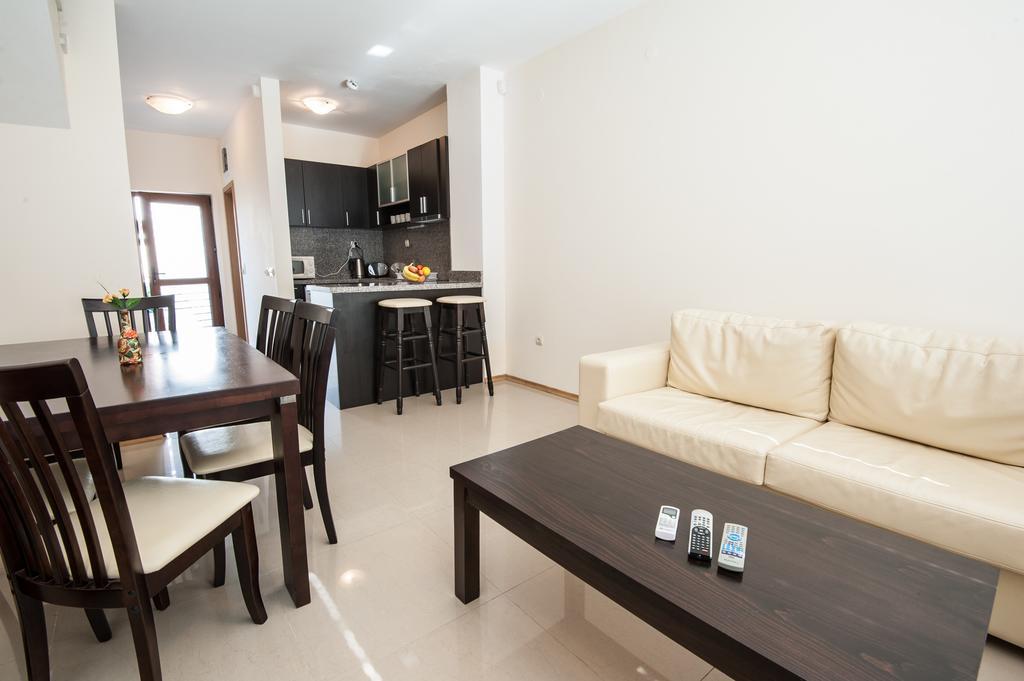 Lighthouse Golf Apart Complex&Villas Balchik Ngoại thất bức ảnh
